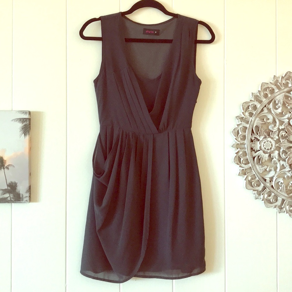 Charcoal grey asymmetrical dress 👗